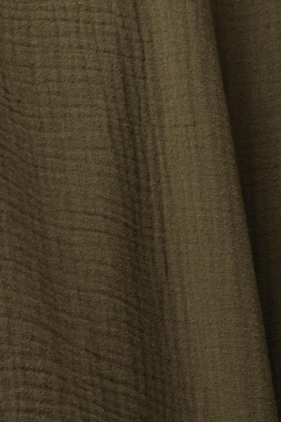 camisa de musselina de algodão sustentável homens Esprit verde cáqui camisas 82P6TP756